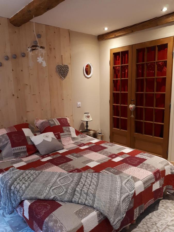 Chambres D Hotes Le Clos Des Vins D Anges Saint-Pierre-des-Champs Екстериор снимка