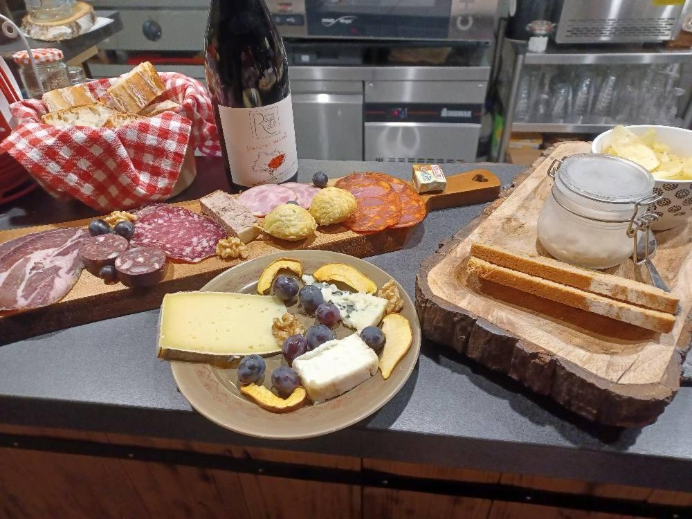 Chambres D Hotes Le Clos Des Vins D Anges Saint-Pierre-des-Champs Екстериор снимка