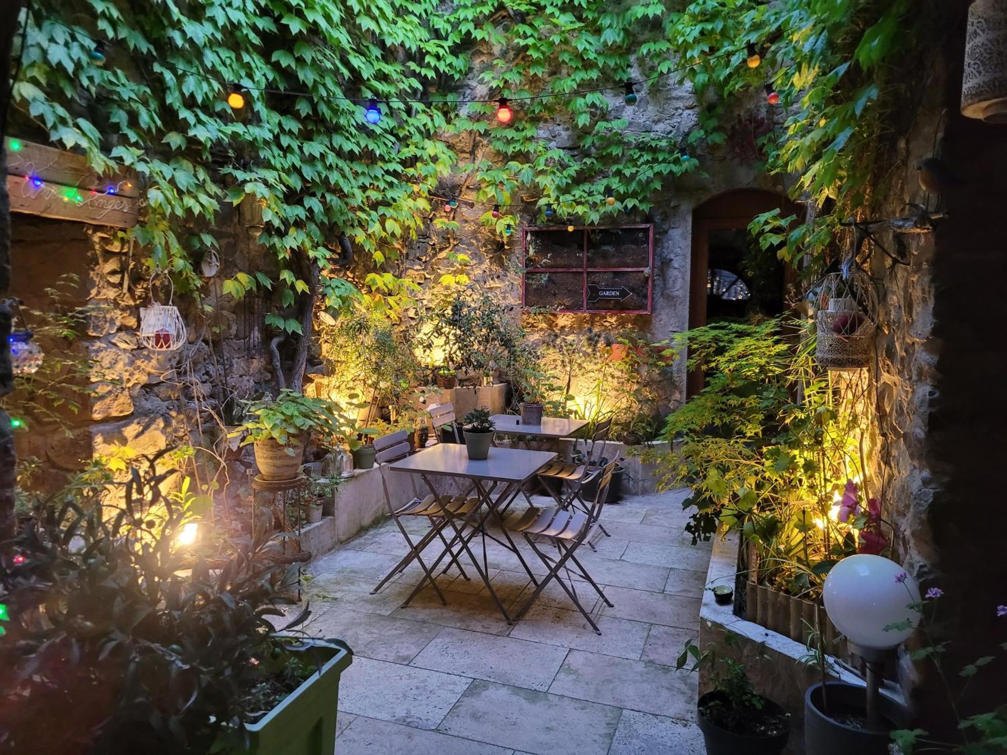 Chambres D Hotes Le Clos Des Vins D Anges Saint-Pierre-des-Champs Екстериор снимка